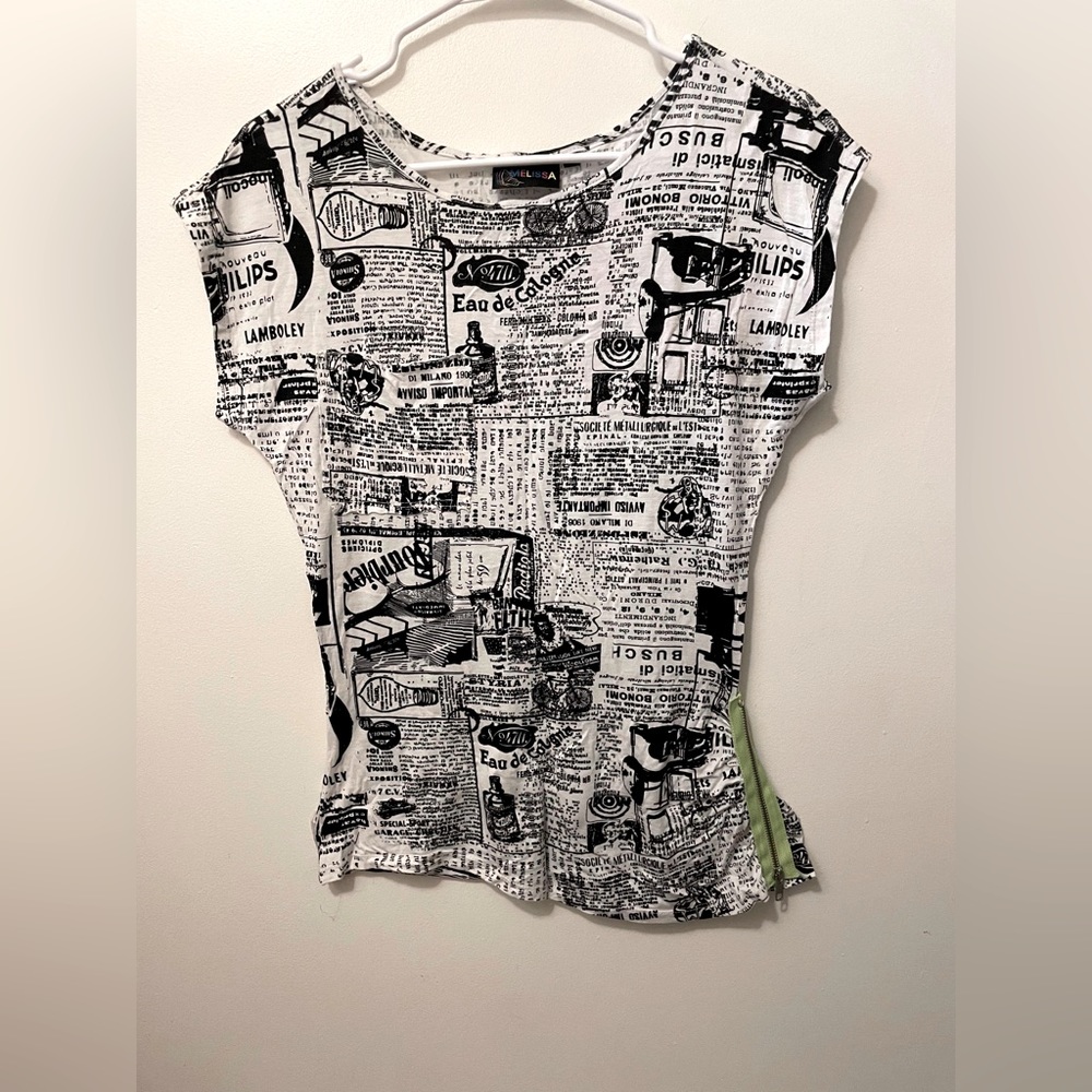 Women’s Newspaper shirt, size S